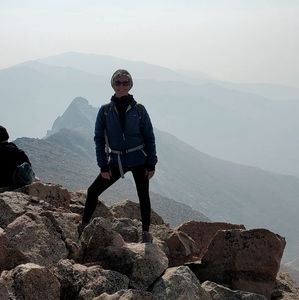 Meet your Posher, Dawn